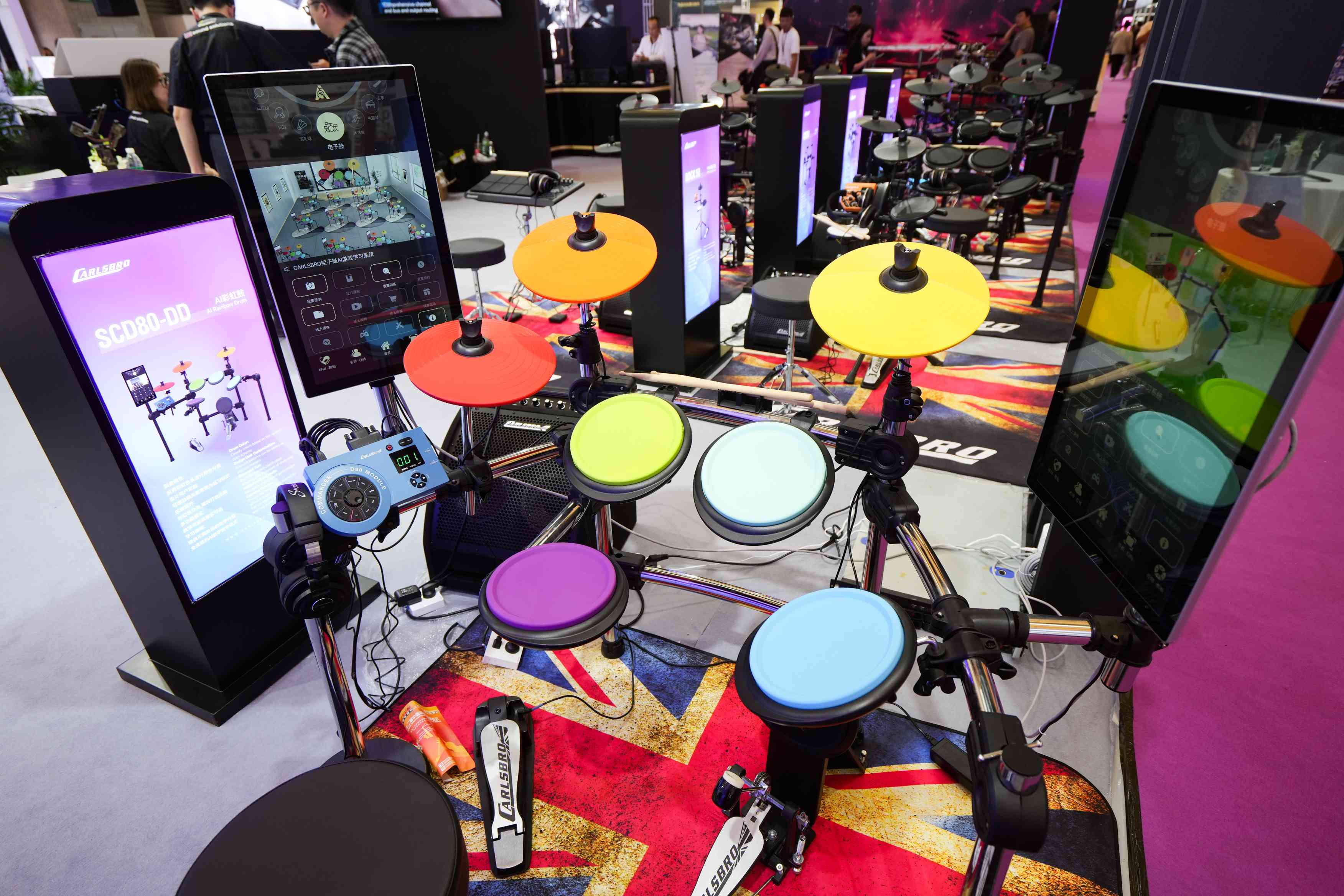 Soundking's Dual Booths Shine Brightly at the 2024 China (Shanghai) International Music Instrument Exhibition